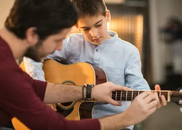 nauka gry na gitarze